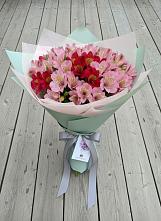 Букет цветов из:  Альстромерии #REPLACE_PRED# Новой Пролетарке