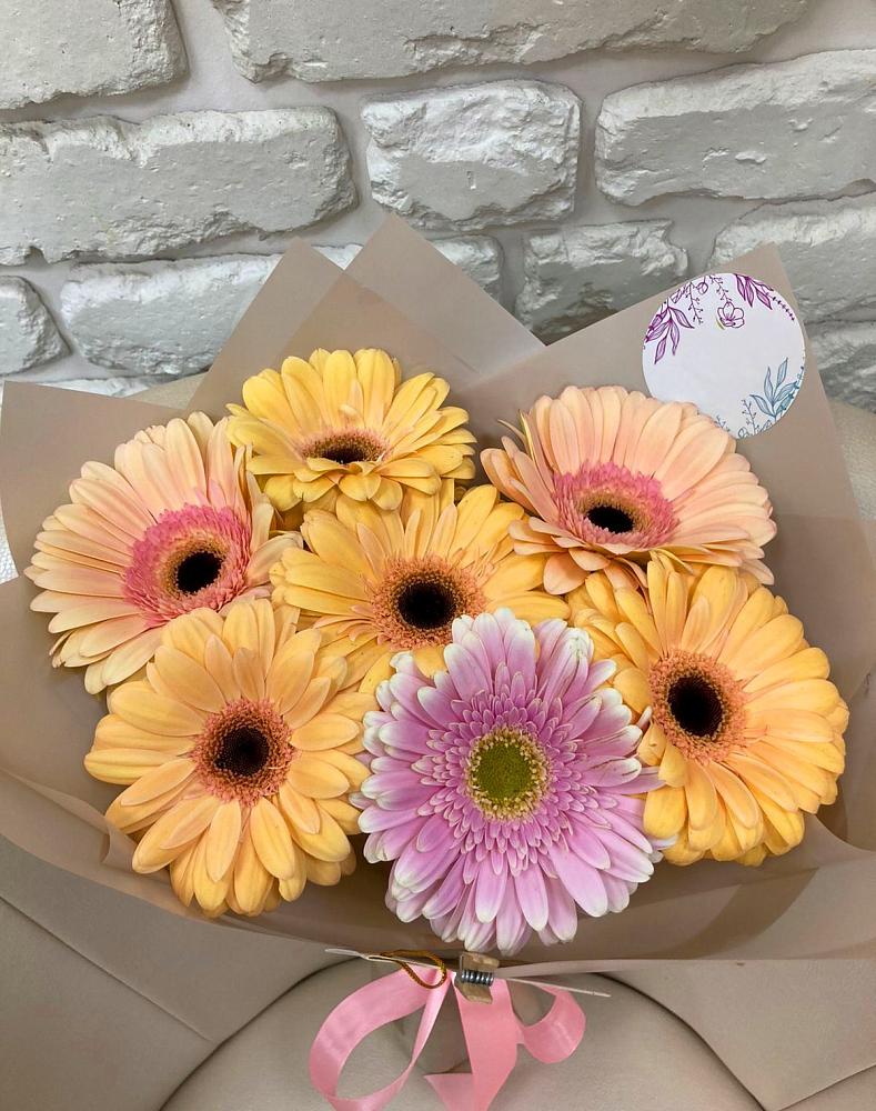 Букет цветов из: Герберы в Новой Пролетарке