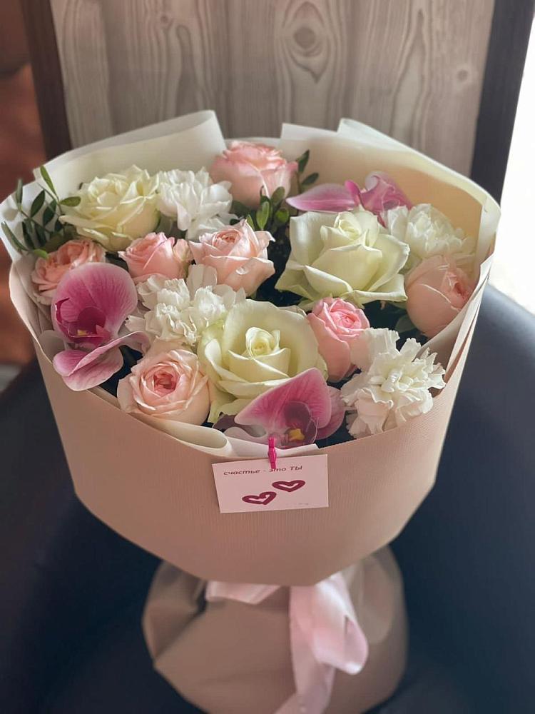 Букет цветов из: Орхидеи, Розы и Гвоздики в Новой Пролетарке