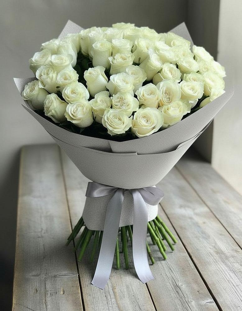 Букет 35 Белых роз в Новой Пролетарке