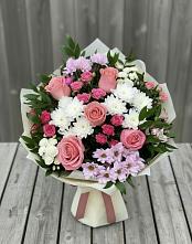 Букет цветов из:  Альстромерии, Гвоздики, Розы и Хризантемы в Новой Пролетарке
