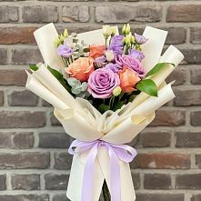 Букет цветов из:  Лизиантусы и Розы #REPLACE_PRED# Новой Пролетарке