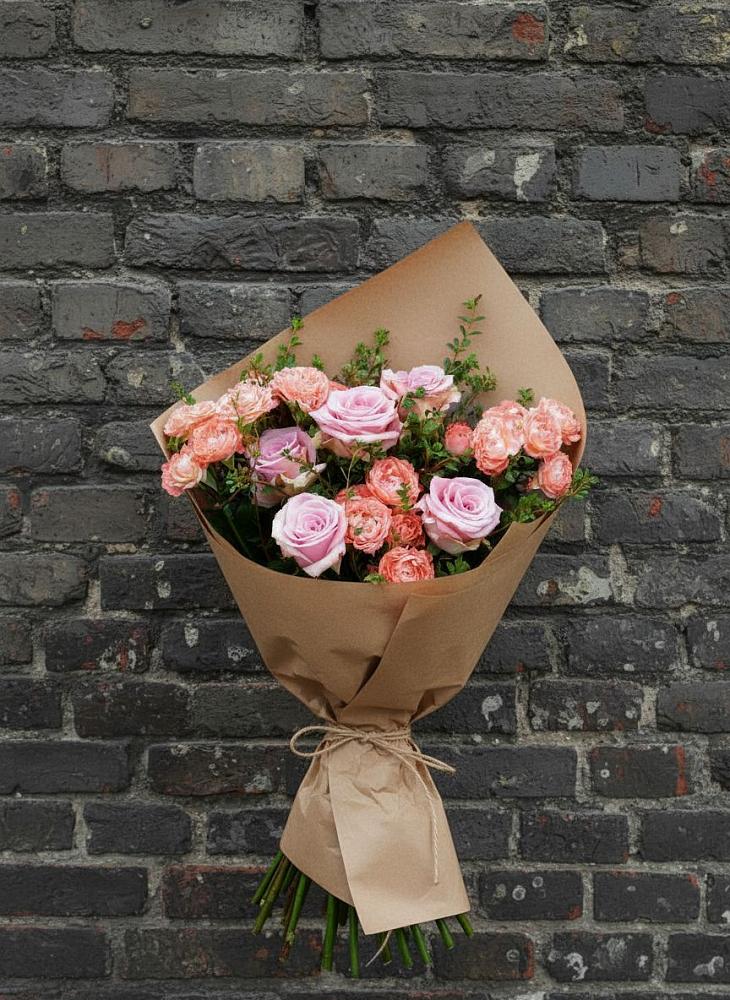 Букет цветов из: Розы в Новой Пролетарке