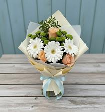 Букет цветов из:  Герберы, Розы и Хризантемы в Новой Пролетарке