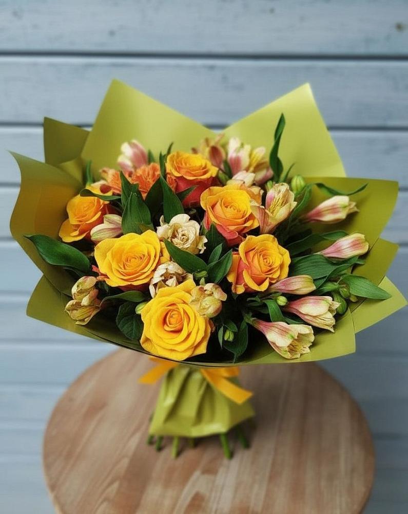 Букет цветов из: Альстромерии и Розы в Новой Пролетарке