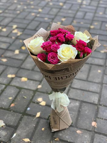 Букет цветов из: Розы в Новой Пролетарке
