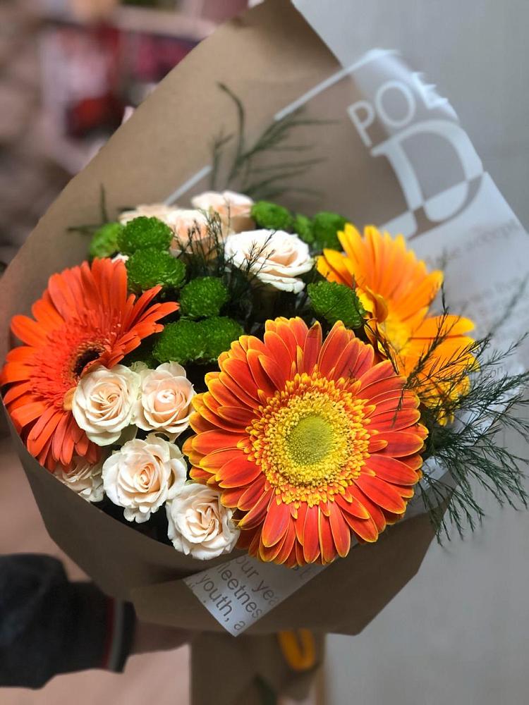 Букет цветов из: Герберы, Хризантемы и Розы в Новой Пролетарке