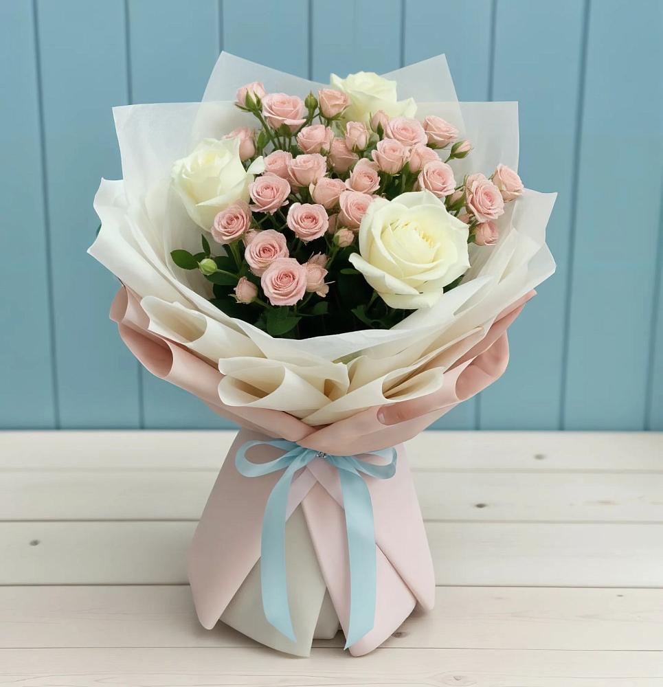 Букет цветов из: Розы в Новой Пролетарке